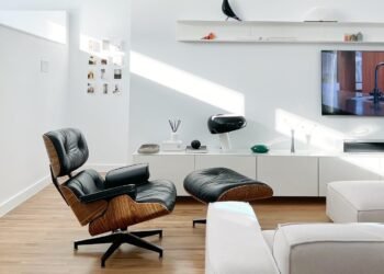 MCM 101: The 39 Most Iconic Mid Century Modern Chairs Everyone Should Know